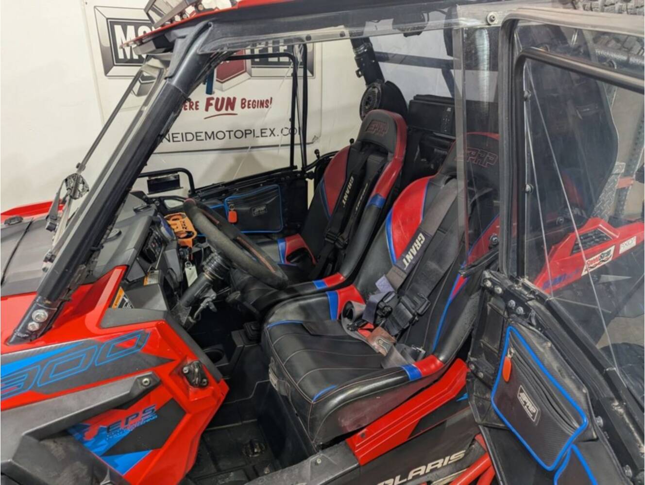 A photo of this 2016 Polaris® RZR® S 900 EPS Havasu Red Pearl