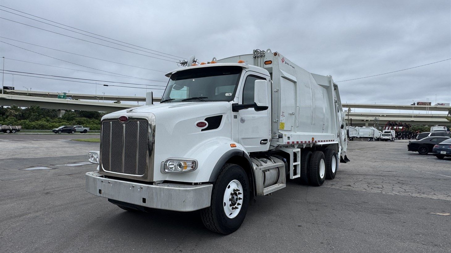 2024 PETERBILT 567 in Tampa, FL