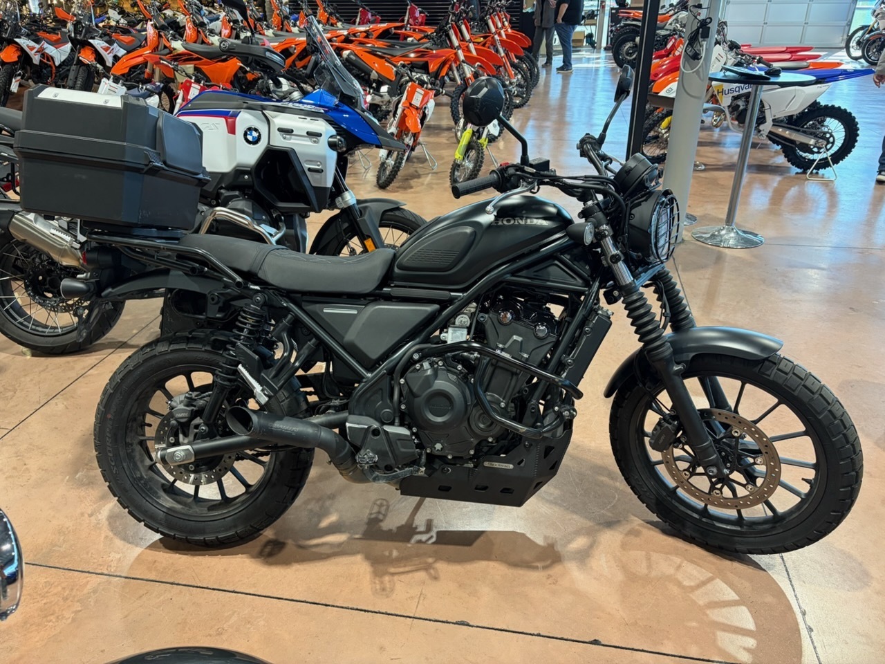 2024 Honda SCL500 500 in Walton, KY