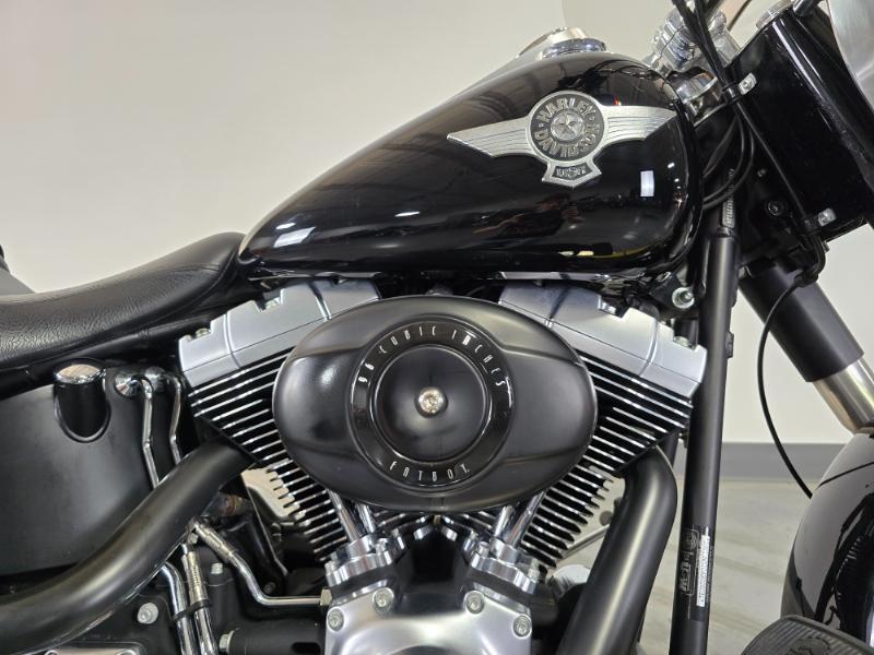 2010 Harley-Davidson FAT BOY LO in kansas city MO