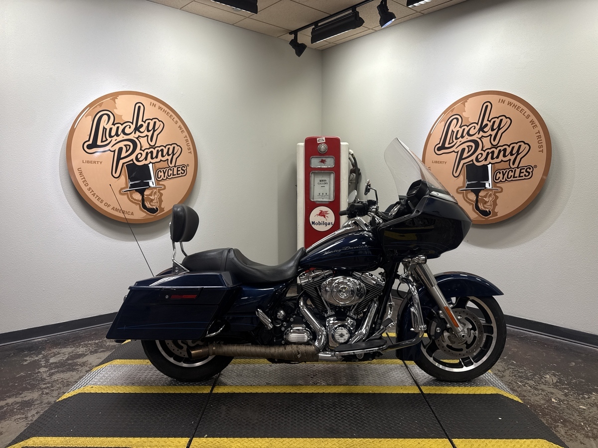 2013 Harley-Davidson ROAD GLIDE CUSTOM CUSTOM in Bedford, TX