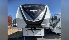 2023 Grand Design Momentum G-Class 315G Fifth Wheel Toy Hauler RV