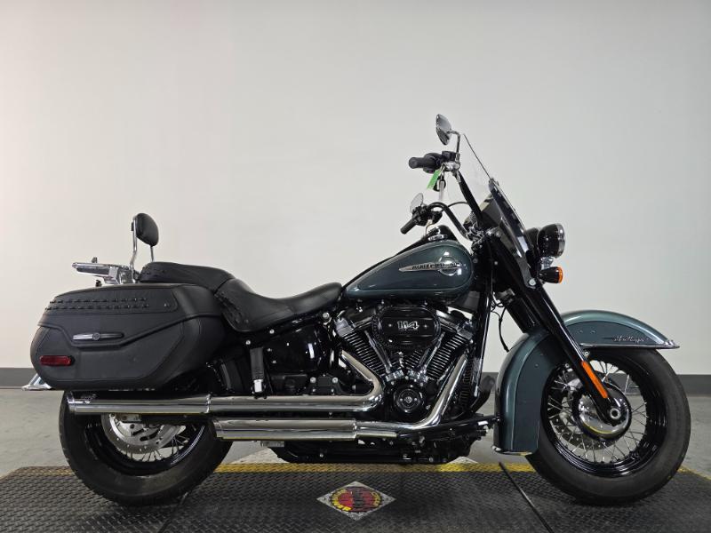 2020 Harley-Davidson HERITAGE CLASSIC 114 CLASSIC in Kansas City, MO