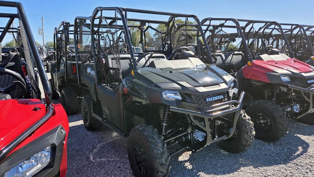 2027 Honda® Pioneer 700-4 Deluxe in batesville AR