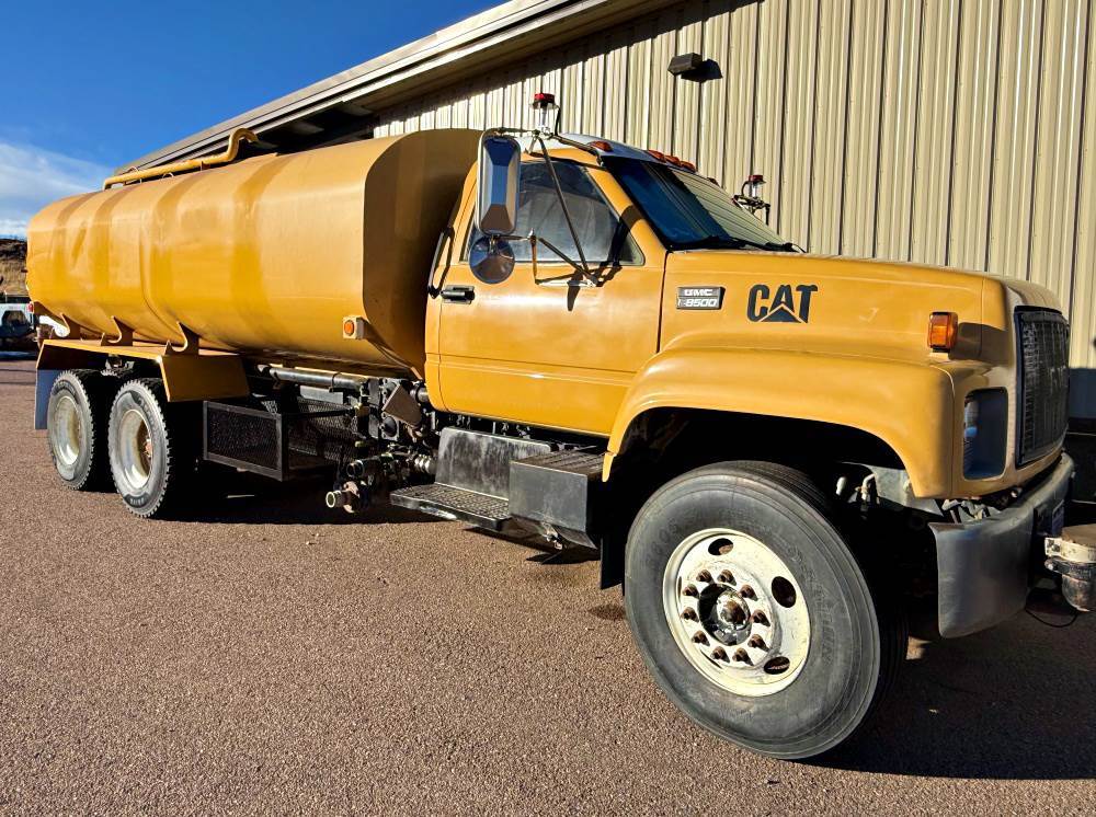 1999 GMC TopKick C8500 in Denver, CO