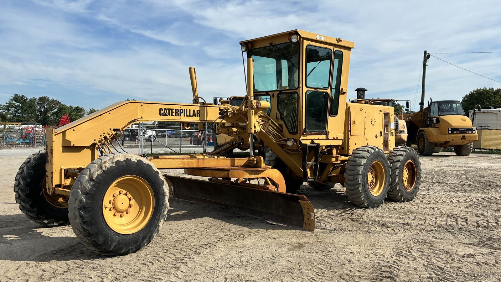 1994 Caterpillar 12G in Crofton, MD