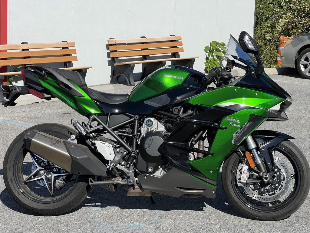 2021 Kawasaki Ninja H2 SX SE+ SX SE+ in Poughkeepsie, NY