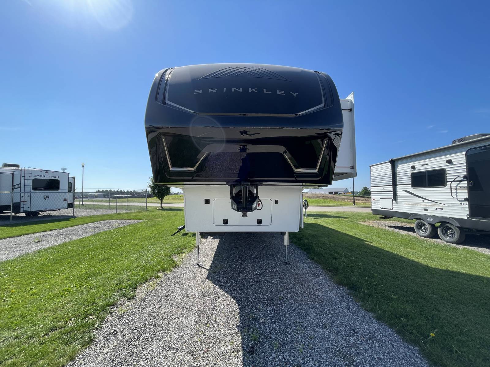 2027 Brinkley Rv MODEL Z 3100 in blue grass IA