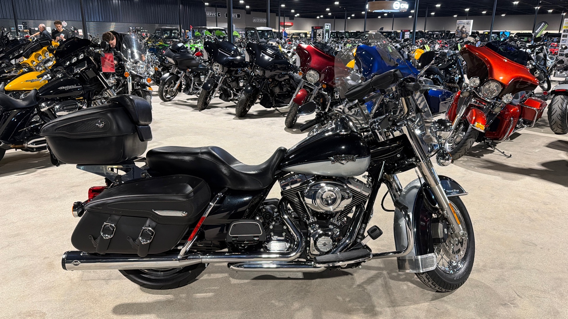 2012 Harley-Davidson® Road King® Classic CLASSIC in Fremont, OH