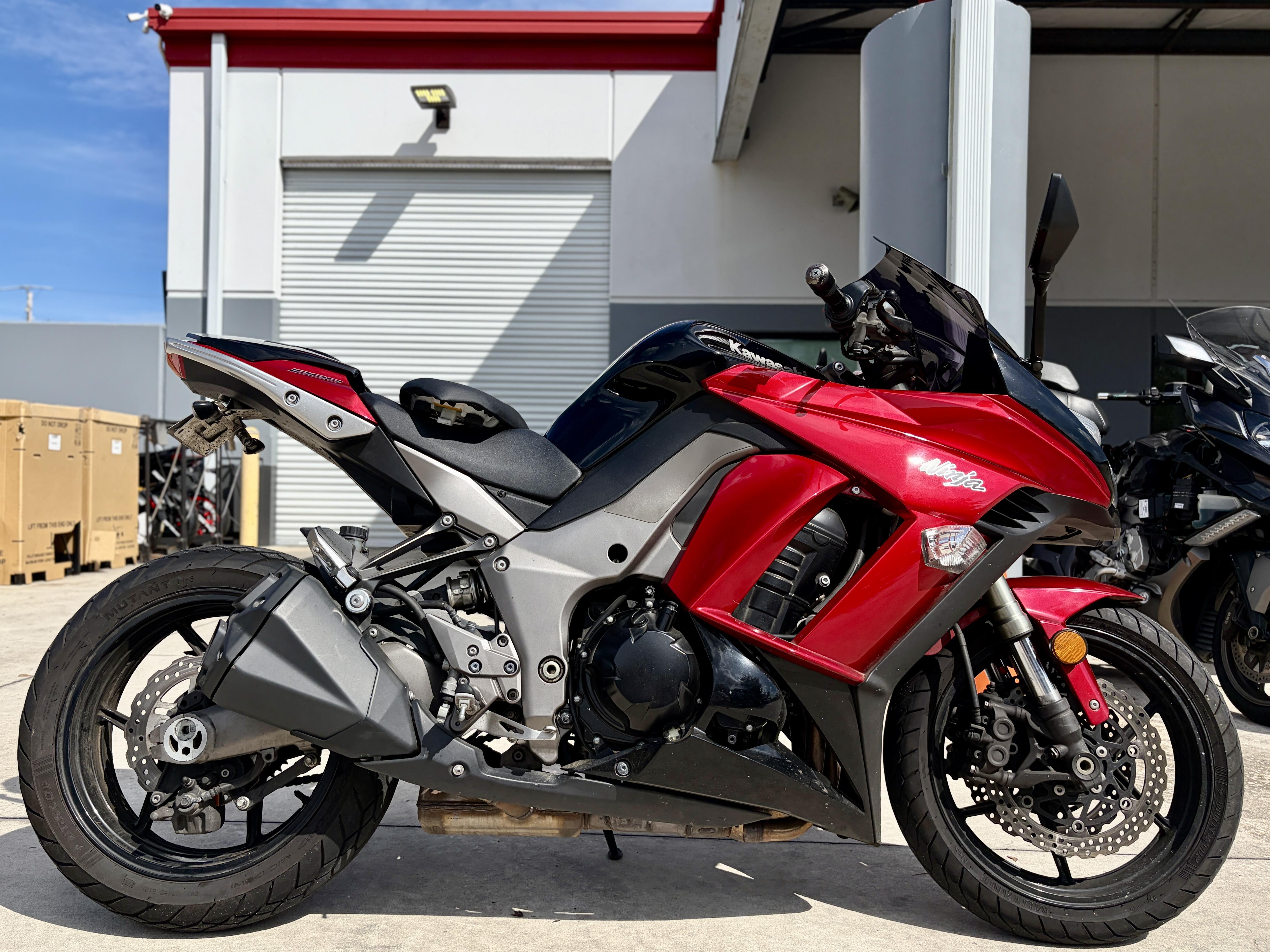 2011 Kawasaki NINJA 1000 in Sanford, FL