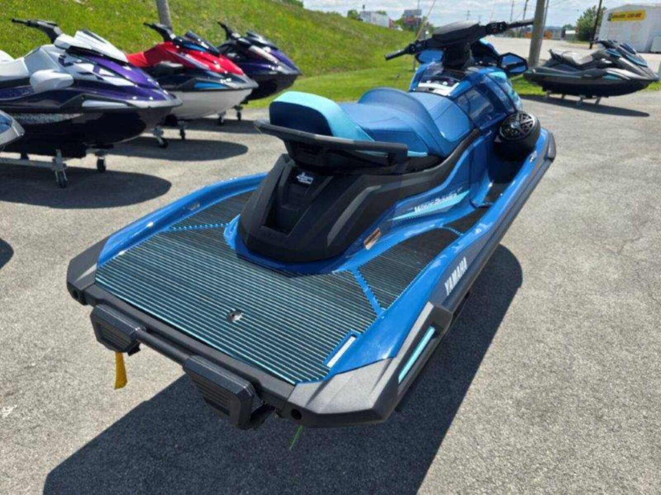A photo of this 2026 Yamaha Waverunner VX Cruiser w/ Audio
