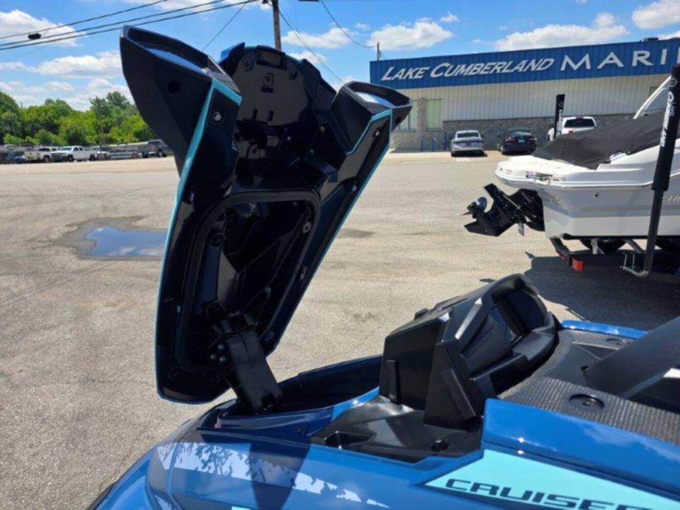A photo of this 2026 Yamaha Waverunner VX Cruiser w/ Audio
