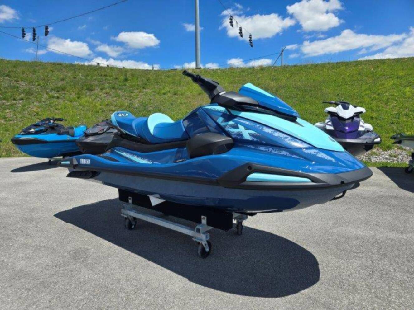 A photo of this 2026 Yamaha Waverunner VX Cruiser w/ Audio
