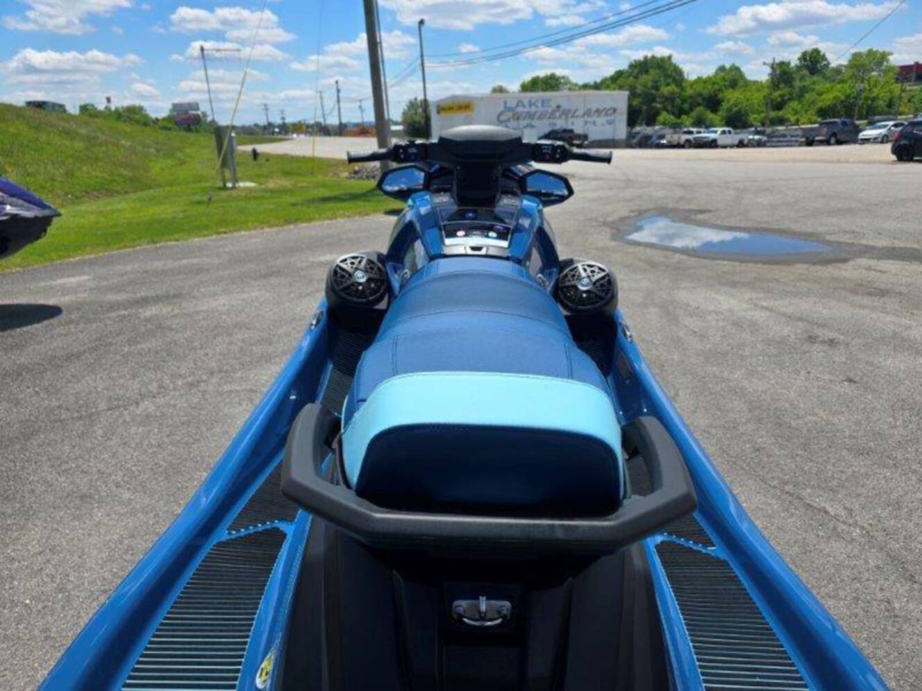 A photo of this 2026 Yamaha Waverunner VX Cruiser w/ Audio