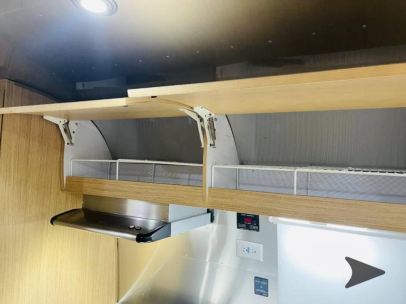 A photo of this 2017 Airstream Flying Cloud 25FB
