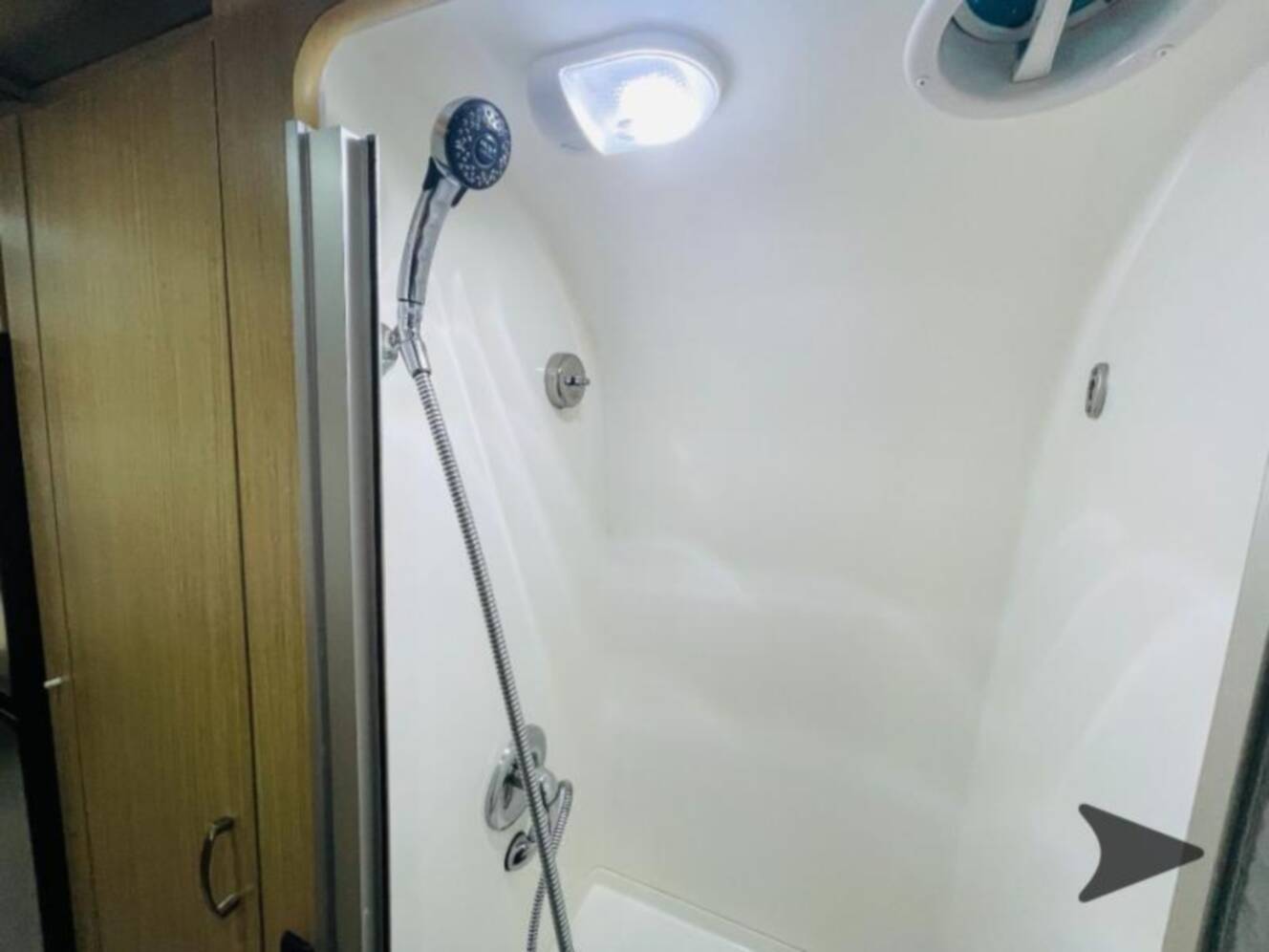 A photo of this 2017 Airstream Flying Cloud 25FB