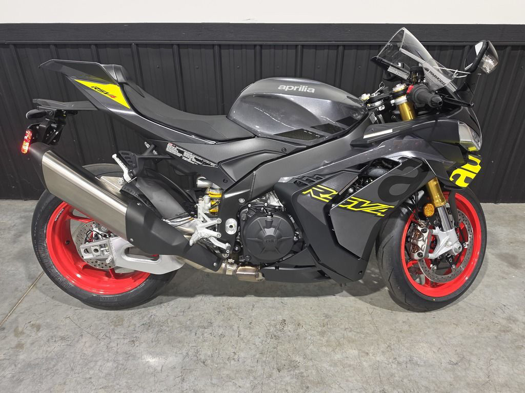 2027 Aprilia RSV4 1100 1100 in Camp Hill, PA