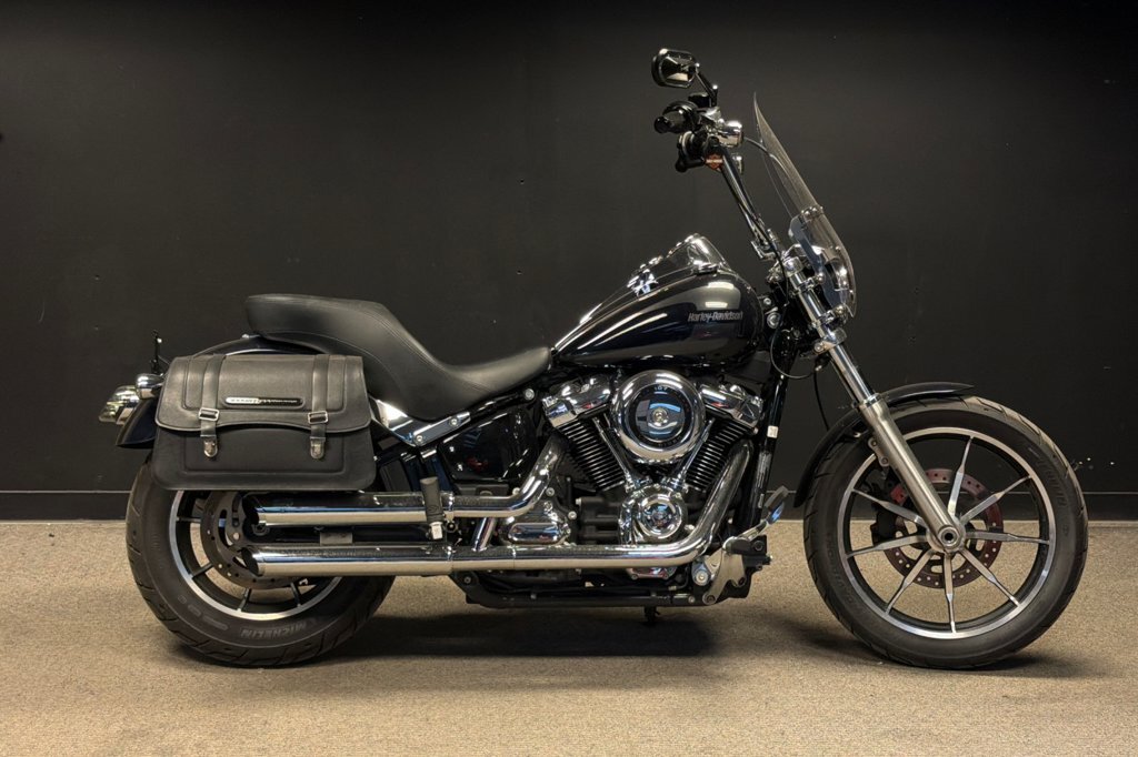 2019 Harley-Davidson SOFTAIL LOW RIDER in San Diego, CA