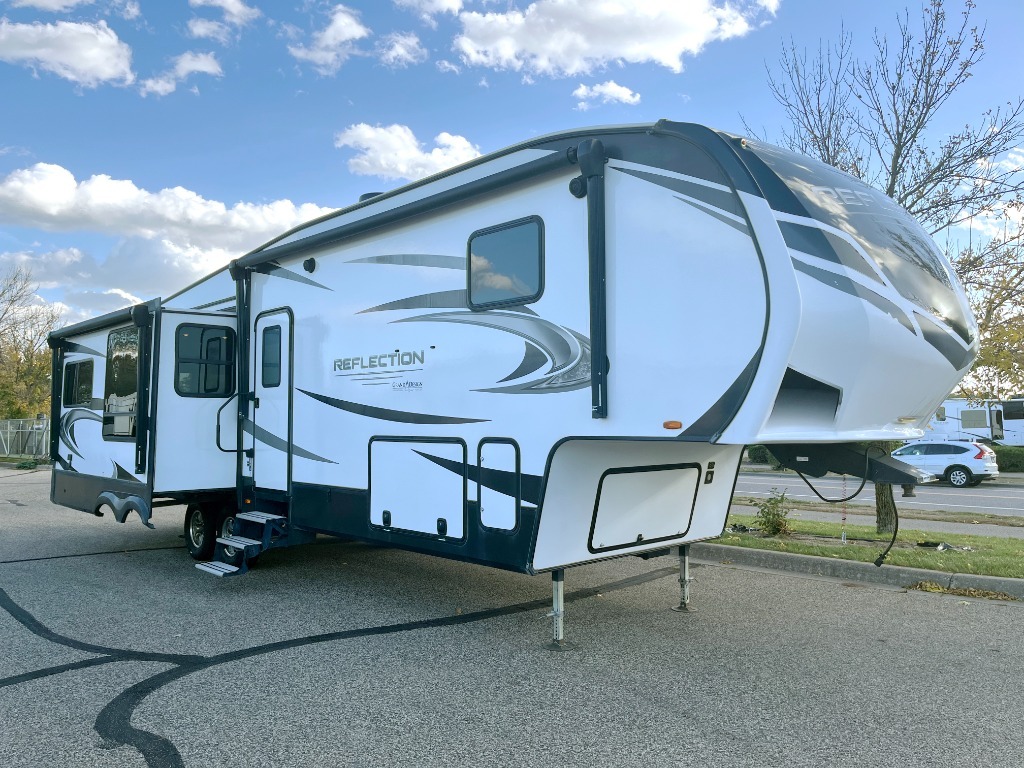 2020 Grand Design Reflection 337RLS in ramsey MN