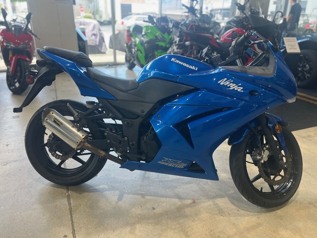 2008 Kawasaki Ninja 250R 250R in Miami, FL