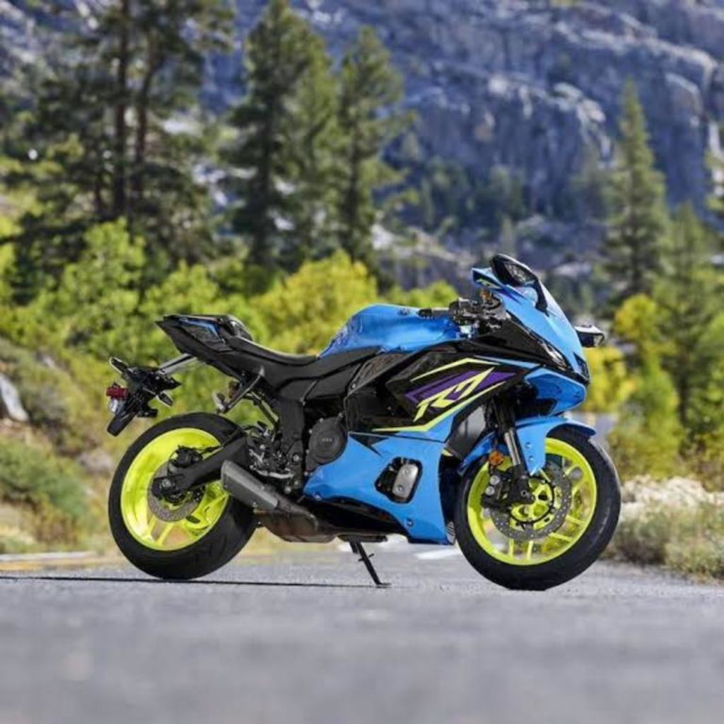 2026 Yamaha YZF-R7 R7 in Lincoln Park, MI