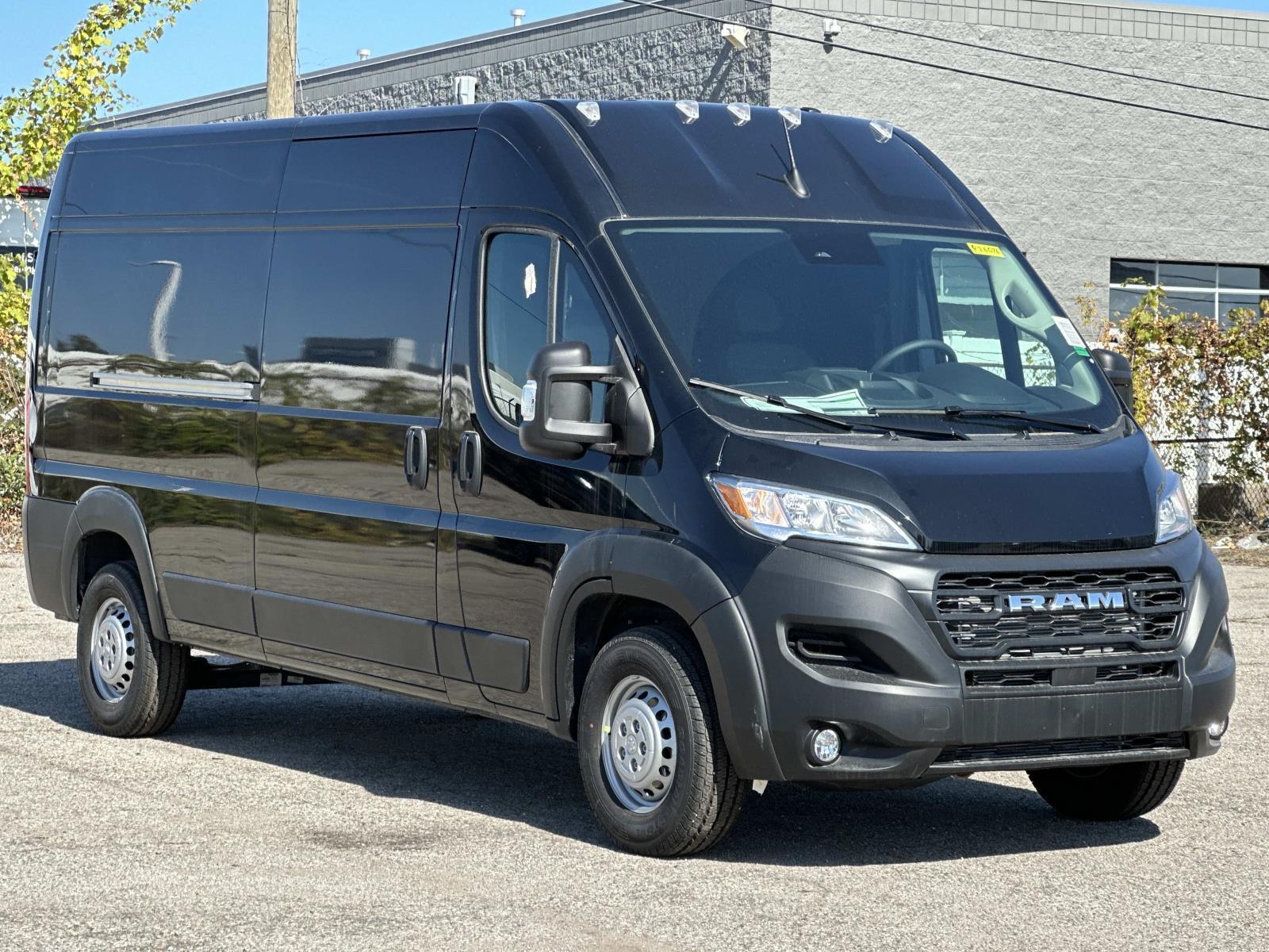 2026 Ram ProMaster Window Van in Sterling Heights, MI