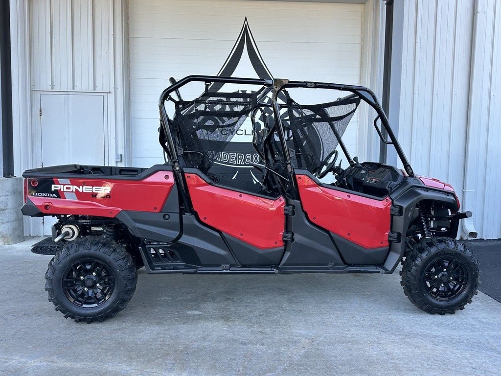 2025 Honda® Pioneer 1000-6 Deluxe Crew in henderson NC