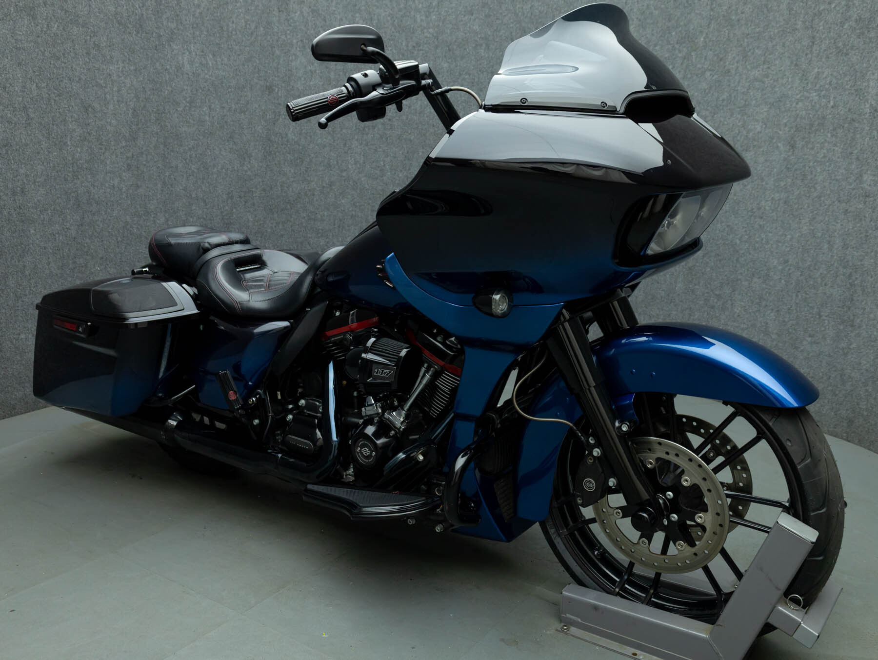 2019 Harley Davidson FLTRXSE CVO ROAD GLIDE W/ABS FLTRXSE in Pembroke, NH