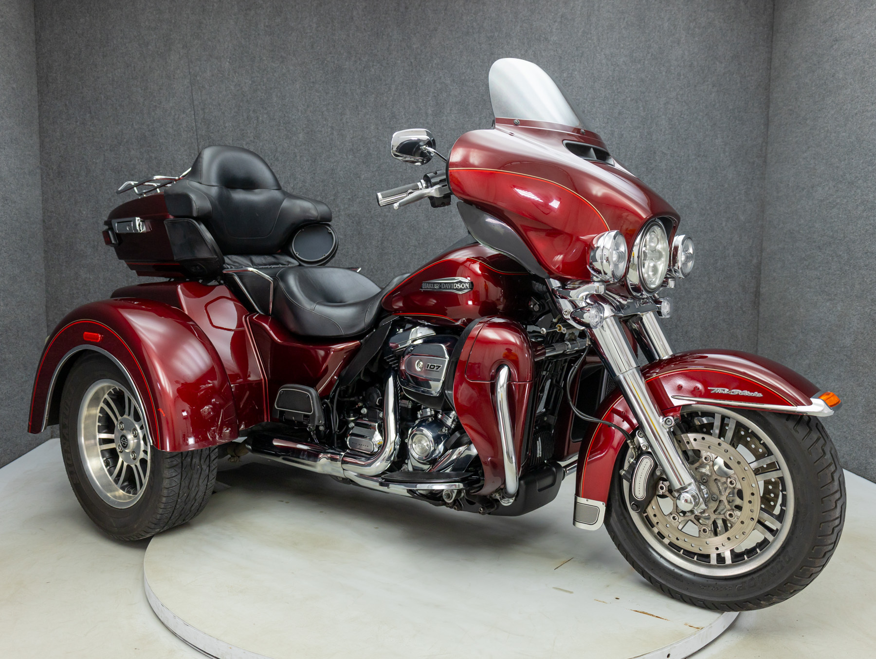 2017 Harley Davidson FLHTCUTG TRI GLIDE ULTRA CLASSIC W/ABS ULTRA CLASSIC in Coxsackie, NY