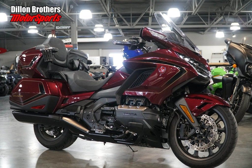2025 Honda® Gold Wing Tour 50th Anniversary Airbag DCT TOUR DCT in Omaha, NE