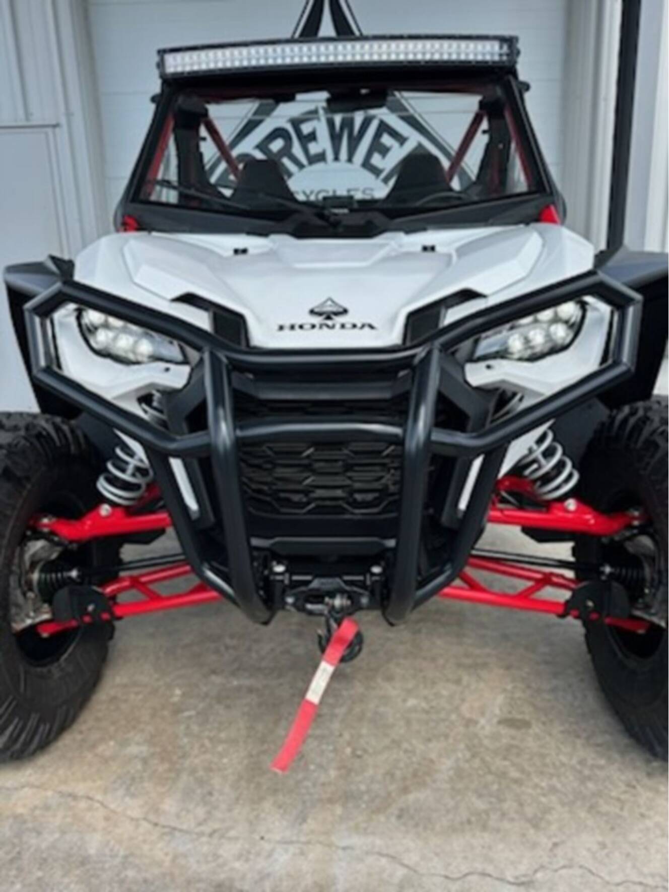 A photo of this 2023 Honda® Talon 1000R FOX Live Valve