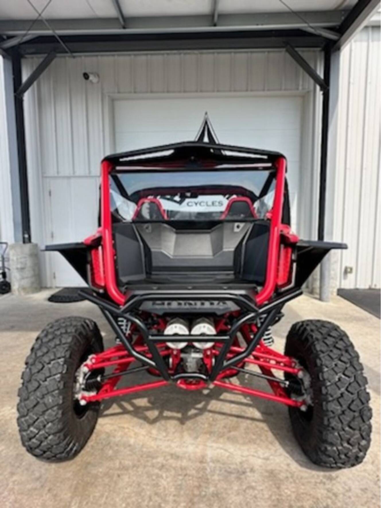 A photo of this 2023 Honda® Talon 1000R FOX Live Valve