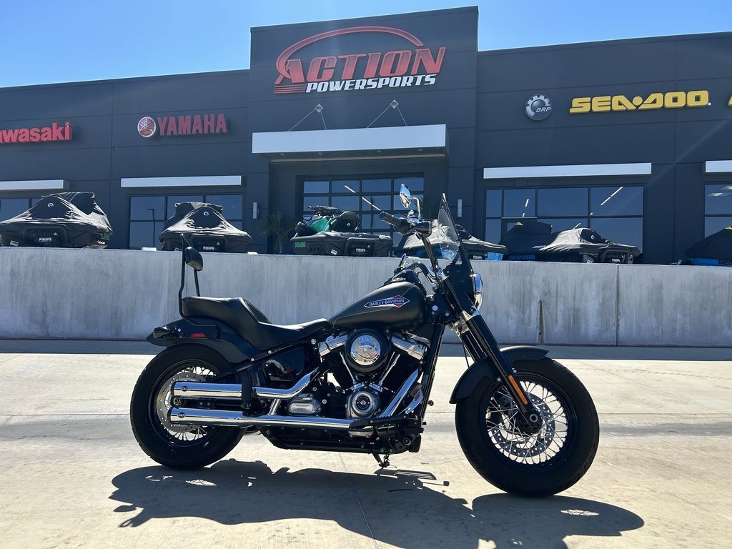 2021 Harley-Davidson® FLSL - Softail Slim® SLIM in Broken Arrow, OK