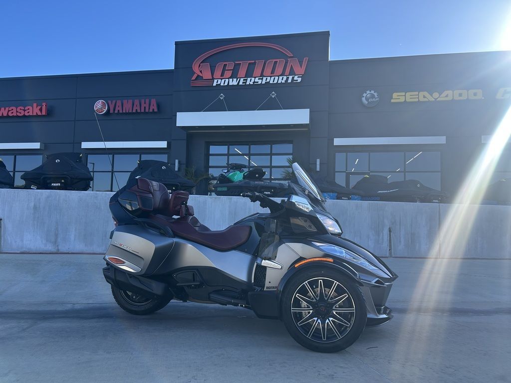 2015 Can-Am Spyder® RT-S Special Series 6-Speed Semi-Automatic (SE in broken arrow OK