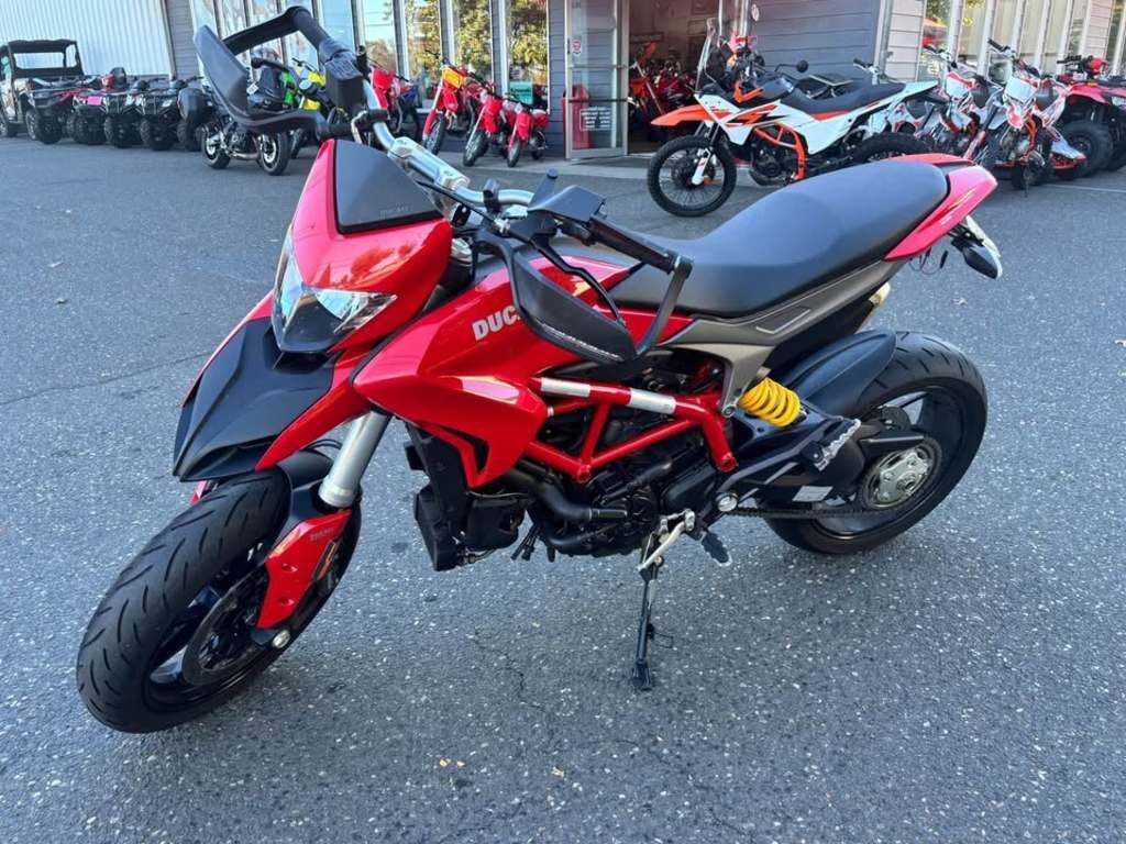 2017 Ducati Hypermotard 939 Red 939 in Hillsboro, OR