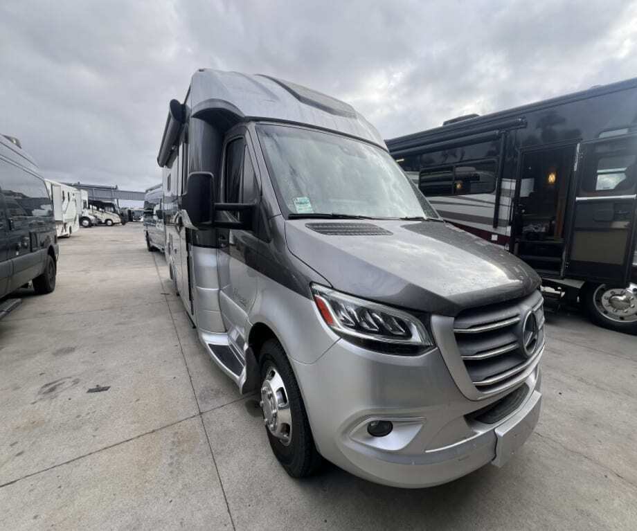 2021 Regency ULTRA BROUGHAM M-25MB ULTRA 25MB in san diego CA