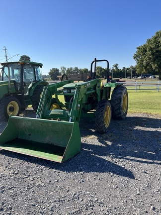 2013 John Deere 5075E in Union City, TN