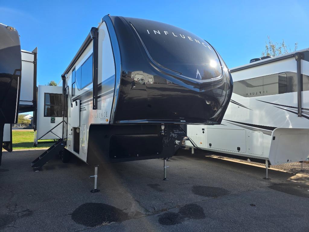 2027 Grand Design Influence 3003RL in wausau WI