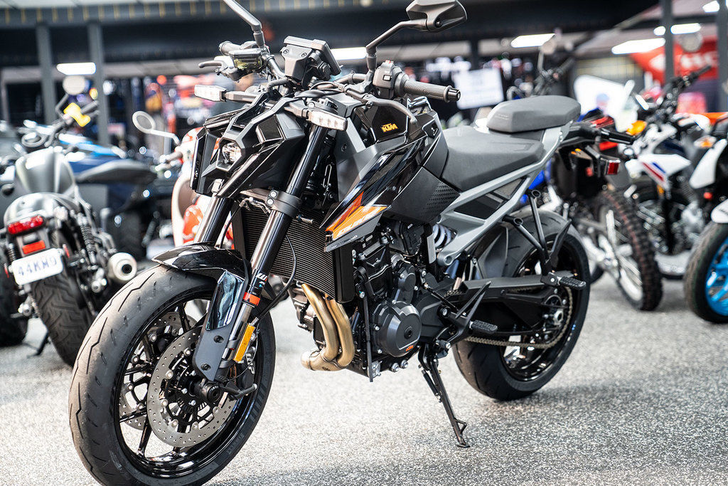 2027 KTM 790 Duke DUKE in Upper Darby, PA