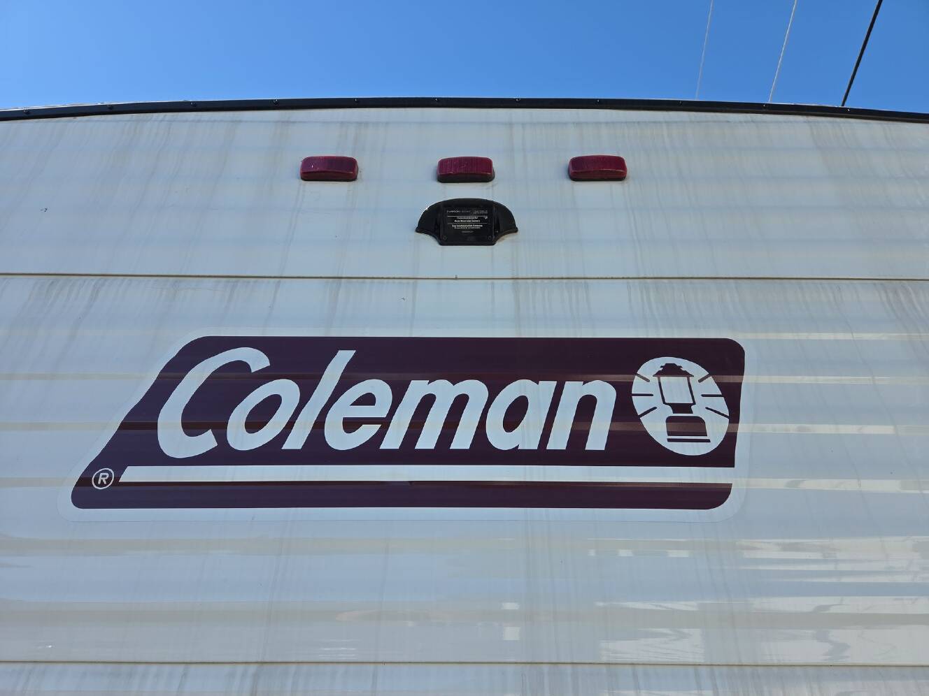 A photo of this 2024 Dutchmen Coleman Lantern LT 263BH