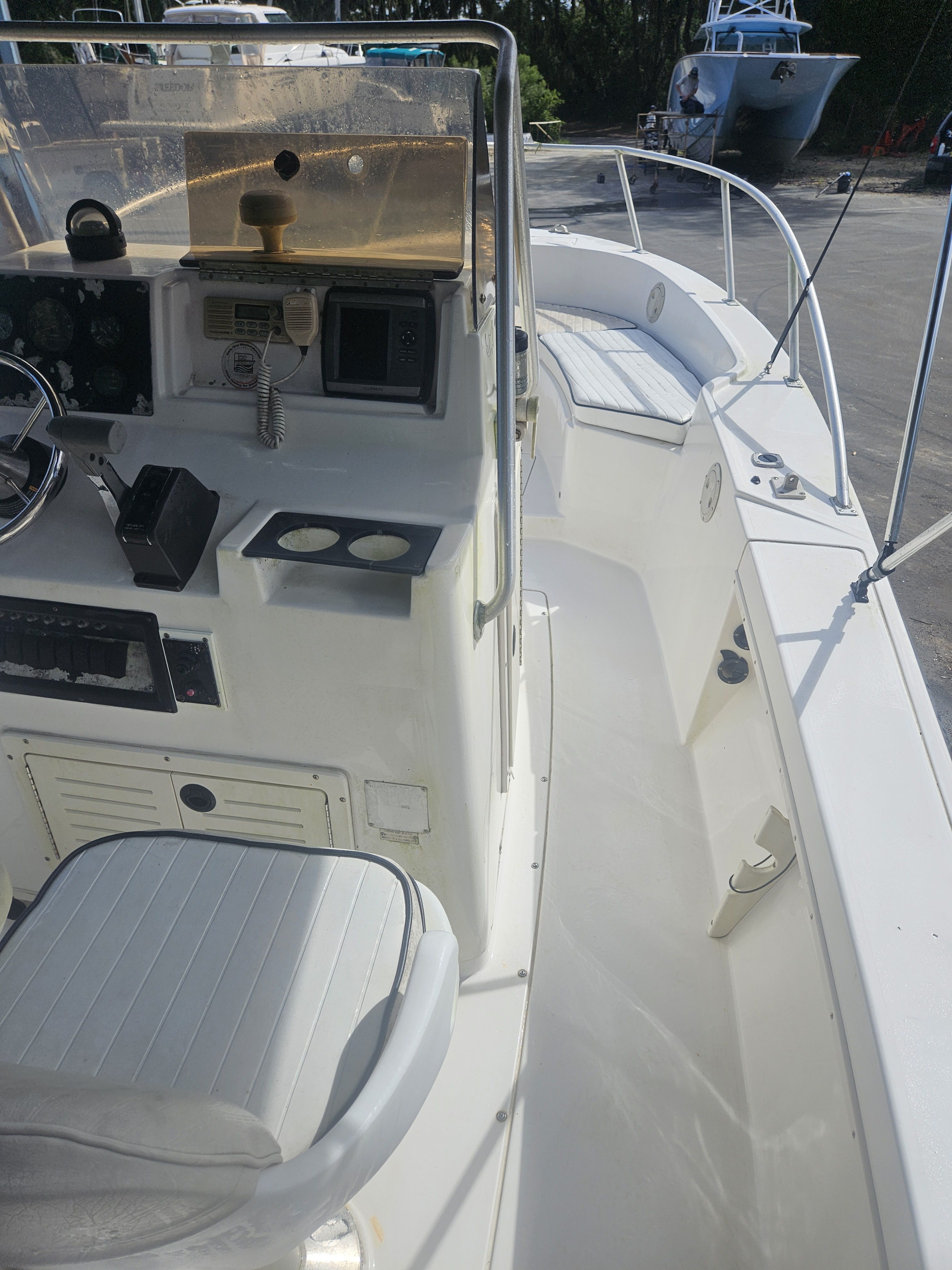 1999 Mako 191 CENTER CONSOLE in east greenwich RI