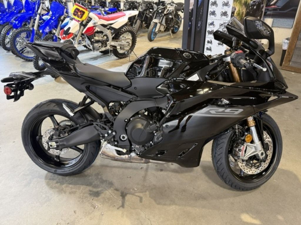 2027 Yamaha YZF-R9 R9 in Bellflower, CA