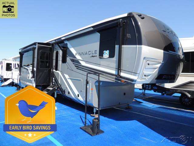 2027 Jayco Pinnacle 32RLTS RV