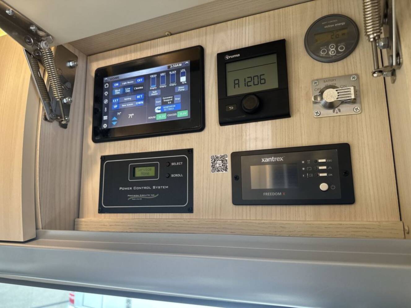 A photo of this 2025 Airstream Interstate 19