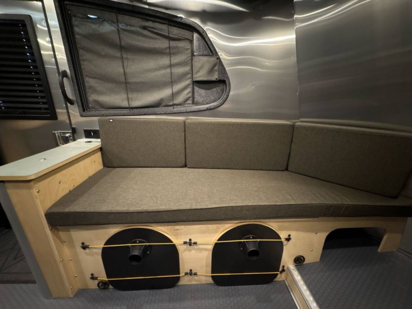 A photo of this 2025 Airstream Basecamp 16X