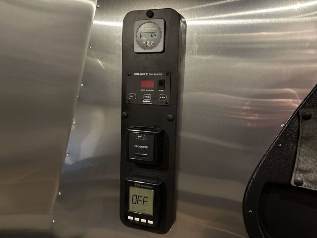 A photo of this 2025 Airstream Basecamp 16X