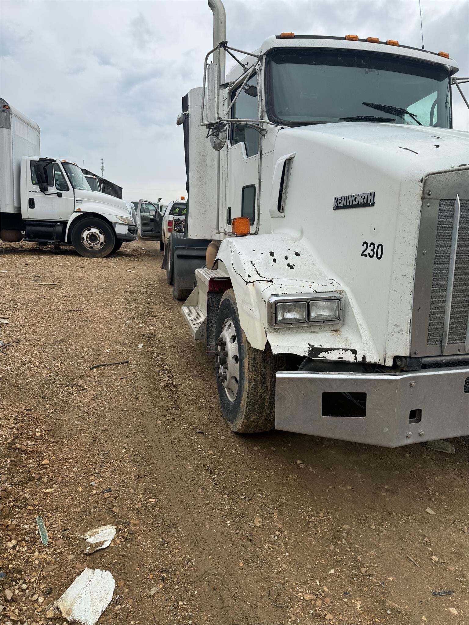 2013 KENWORTH T800 in Covington, TN