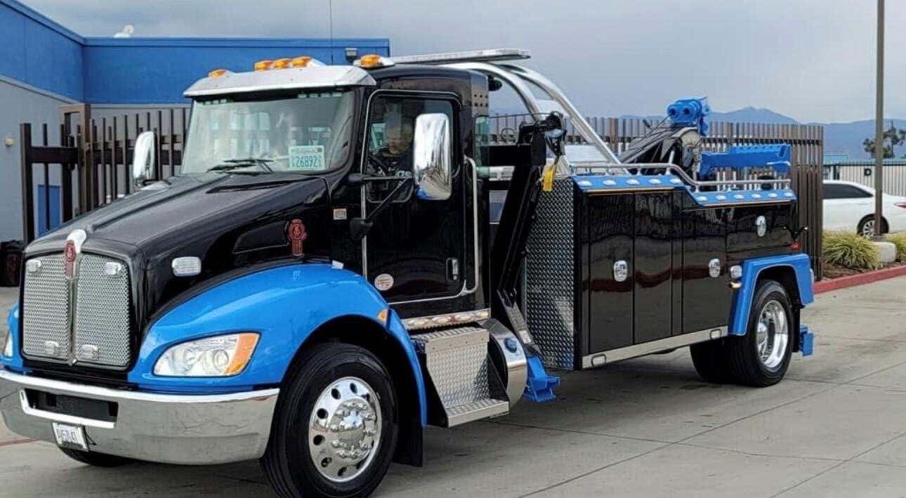 2021 KENWORTH T370 in Woodburn, OR