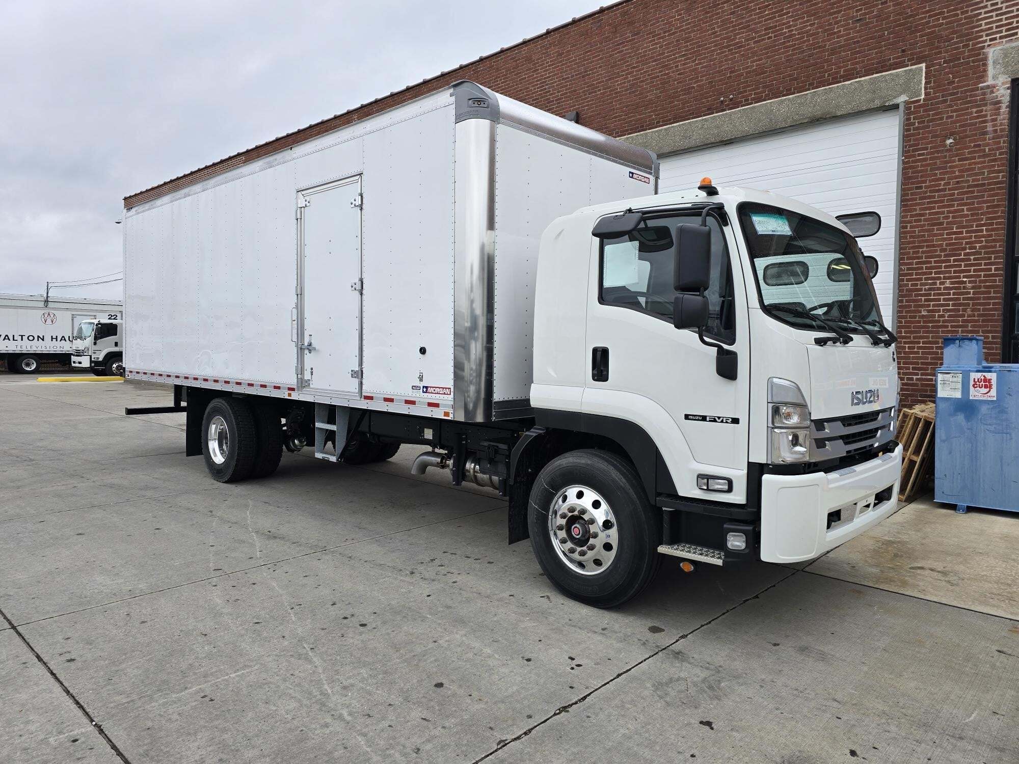 2025 ISUZU FVR in Bethpage, NY