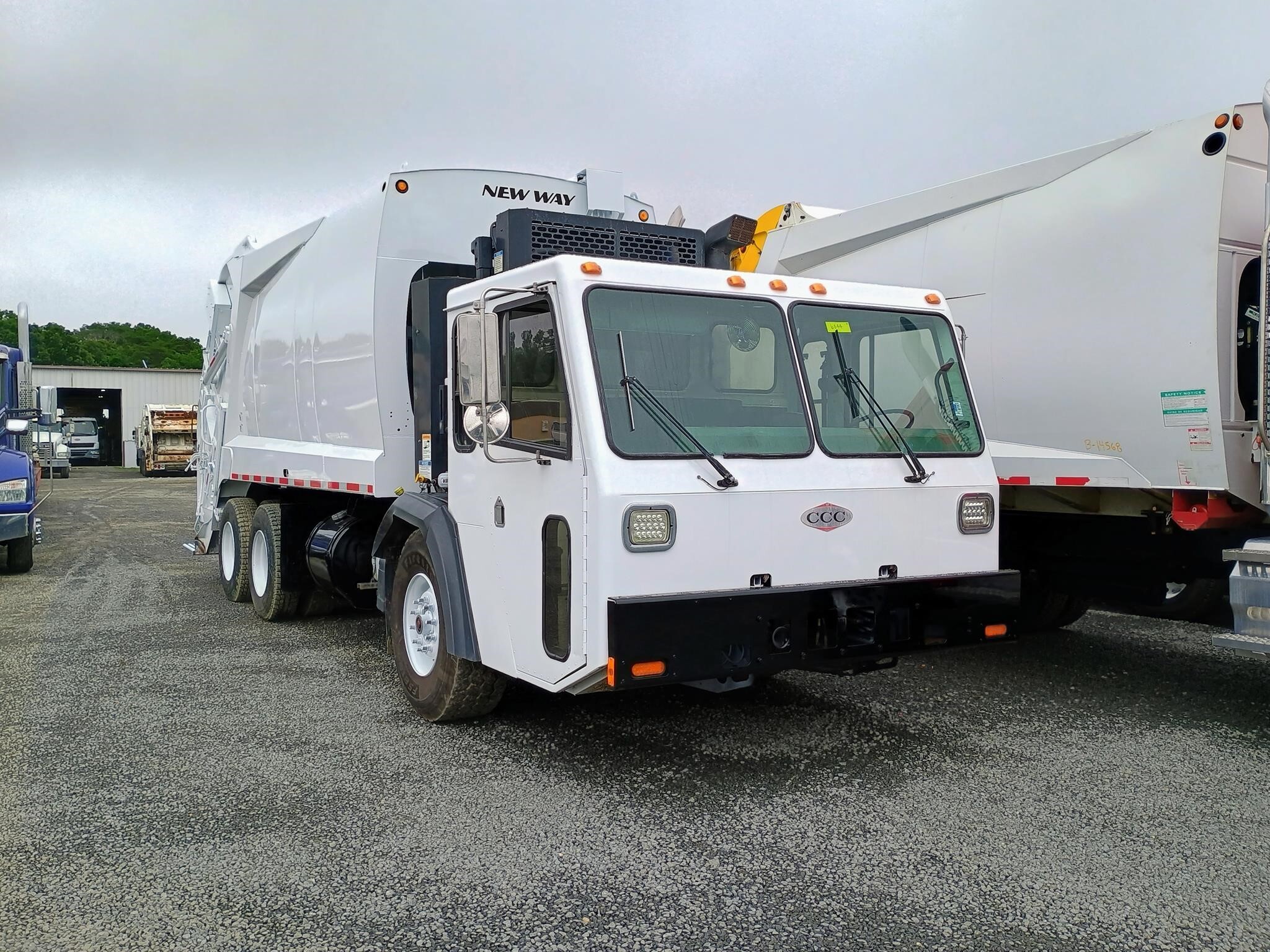 2014 CCC LE8500 in Bealeton, VA